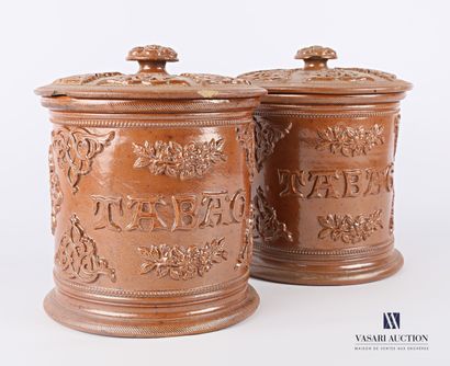 null BEAUVAIS

Pair of stoneware tobacco pots, the body marked "Tabac" is decorated...