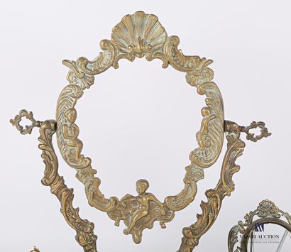 null Set of four bronze frames comprising: a psyche frame decorated with acanthus...