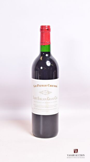 1 bouteille	LE PETIT CHEVAL	St Emilion GC	1997

	Et....