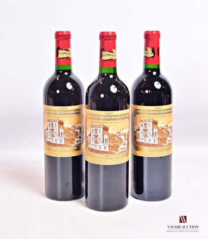 null 3 bouteilles	Château DUCRU BEAUCAILLOU	St Julien GCC	1997

	Et. impeccables....