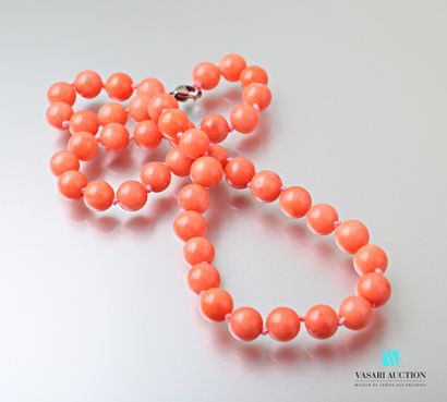 null Coral root bamboo beads necklace, steel clasp.

Length : 45,5 cm