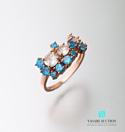 null Ring in vermeil 925 thousandths set with white and blue round facetted stones...