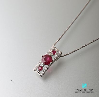 null A silver chain 925 thousandths snake link and a silver pendant, treated rubies...