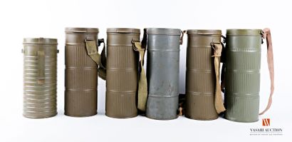 null Passive defence: six Normal Protection Apparatus (gas mask) in a transport container,...
