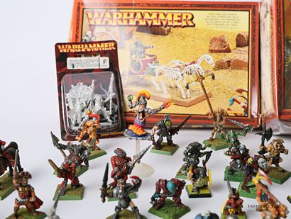 null WARHAMMER

Lot including five "Tomb King" themed boxes such as: Tomb King on...