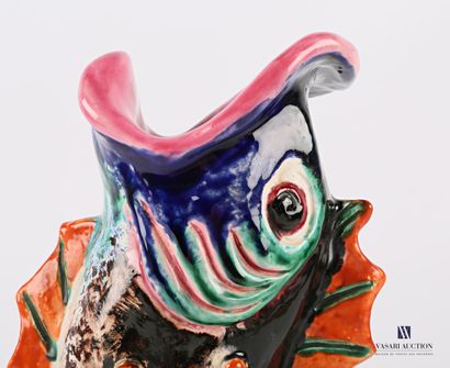 null Vase en faïence polychrome représentant un poisson la bouche ouverte et la queue...