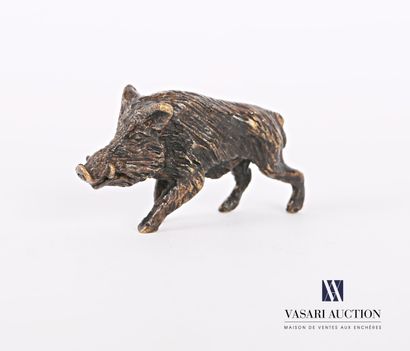 Boar in bronze with brown patina. 
20th century...