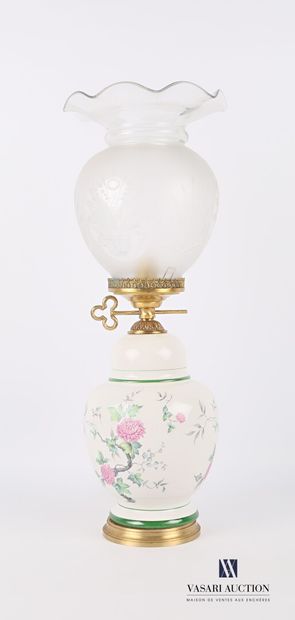 Earthenware oil lamp of ovoid form with poychrome...