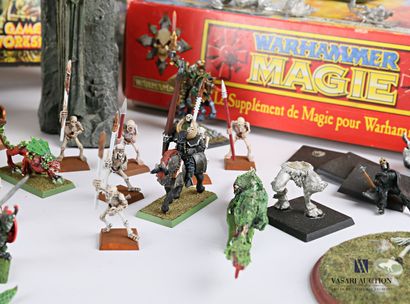 null WARHAMMER - GAMES WORKSHOP

Lot five of board games including: Magic - The Magic...