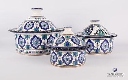 null Set of three covered pots in glazed terracotta with floral motifs in curved...
