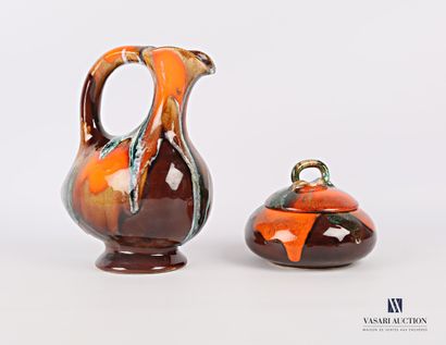 VALLAURIS 
Lot in glazed earthenware including...