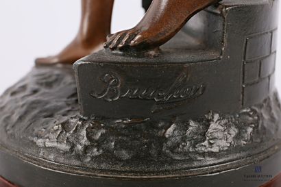  BRUCHON Émile (1880-1910) d'après 
Noel 
Sujet en régule à patine polychrome 
Socle...