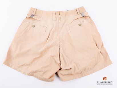 null Afrika Korps shorts, sand canvas, two slanted pockets in front, two patch pockets...