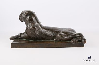 null GUYOT Georges Lucien (1885-1973)

Panthère couchée

Bronze à la cire perdue...