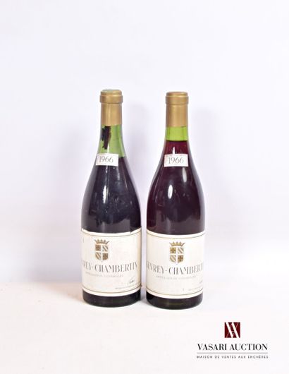 null 2 bottles GEVREY CHAMBERTIN mise Nicolas neg. 1966

	And. a little stained (1...