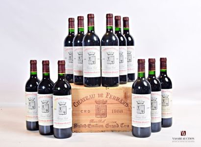 null 12 bouteilles	Château de FERRAND	St Emilion GC	1988

	Et.: 7 impeccables, 5...