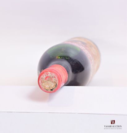 null 1 bouteille	Château MOUTON ROTHSCHILD	Pauillac 1er GCC	1988

	Et. de Keith Haring,...