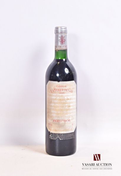 null 1 bouteille	Château LA FLEUR DE GAY	Pomerol	1985

	Et. un peu fanée, tachée...
