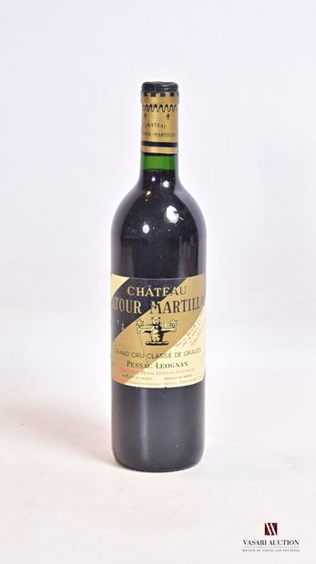null 1 bouteille	Château LATOUR MARTILLAC	Graves GCC	1989

	Et. très légèrement usée....
