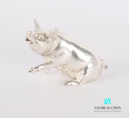 null Silver subject representing a sitting pig raising its leg 

Weight : 248,18...