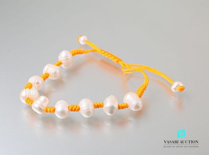 null Bracelet shamballa orné de perles d'eau douce sur cordon en coton orange