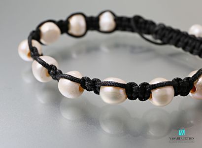 null Bracelet shamballa orné de perles d'eau douce sur cordon en coton noir