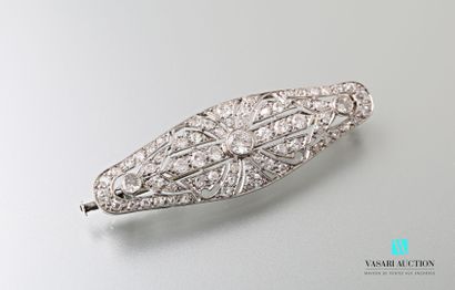 null Brooch plate Art Deco in platinum 850 and gold 750 thousandths of oval form...