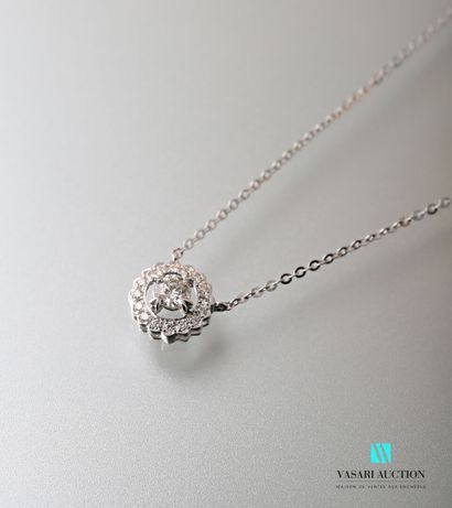 null Necklace in white gold 750 thousandths decorated with a round openwork motf...