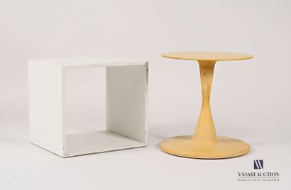 null PASSANITI Francesco (born in 1952)

Tondo stool in BEFUP DUCTAL yellow color...