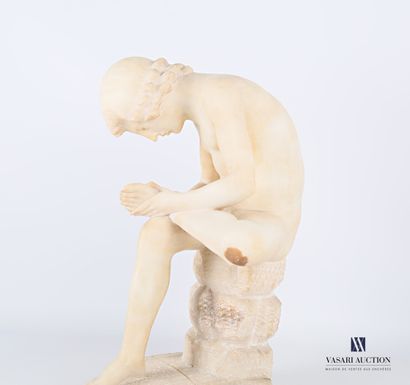 null Sculpture en albâtre représentant Le tireur d'épine

Haut. : 43 cm

(petits...