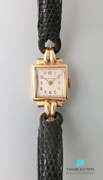 null Wristwatch of lady, the dial in yellow gold 750 thousandths, Arabic figures...