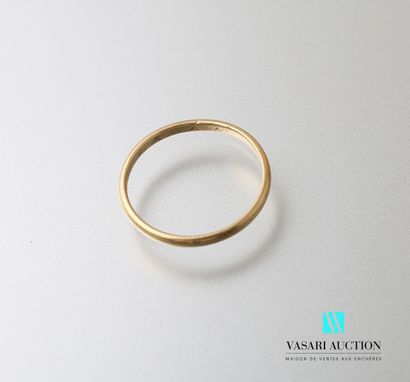 null Ring half-jonc in yellow gold 750 thousandths 2 g.