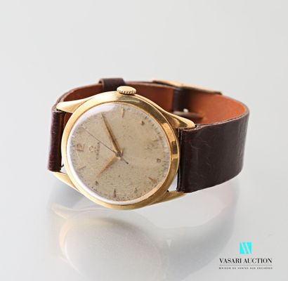 null Bracelet watch of mark Omega, the dial of round shape out of gold 750 thousandths...