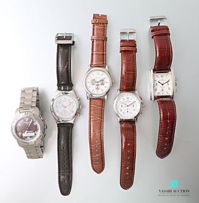 null Lot de 5 montres bracelets d'homme, mouvements à quartz :

une Yonger et Bresson...