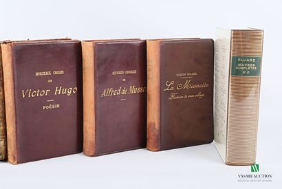 null [LITTERATURE & DIVERS]

Lot comprenant dix ouvrages : 

- VICTOR HUGO - Morceaux...