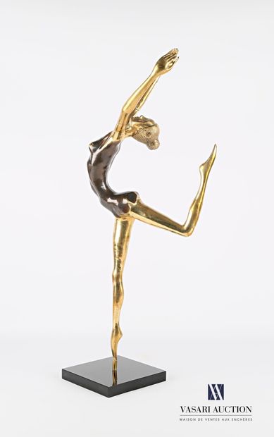 null ANONYME (XXème siècle)

Danseuse faisant des pointes 

Laiton

Socle en plexiglas...