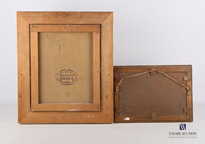 null Lot including two framed pieces:

- French school early XXth century

Country...