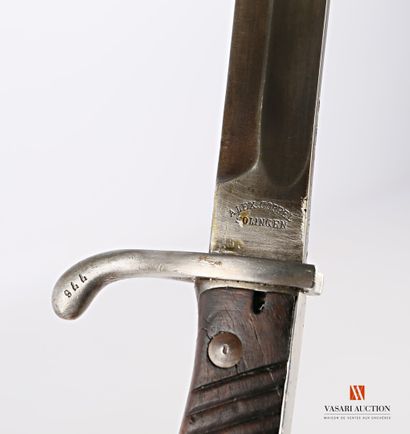 null German bayonet MAUSER model 98/05, blade carp tongue 36,7 cm, signed at the...