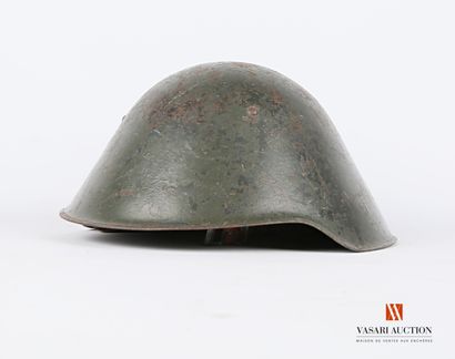 null Casque allemand modèle 1956, coiffe deuxième type, peinture d'origine, usures,...