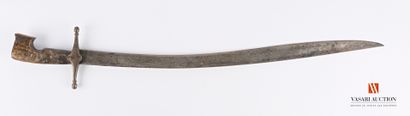 null Yatagan, 65 cm slightly curved blade, with throat and flat back, cross guard,...