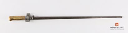 null Baïonnette LEBEL modèle 1886 M.15, lame cruciforme de 52,3 cm, poignée laiton,...