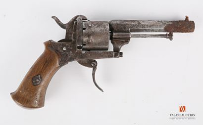null Revolver système Lefaucheux, calibre 7 mm à broche, canon octogonal de 9 cm,...