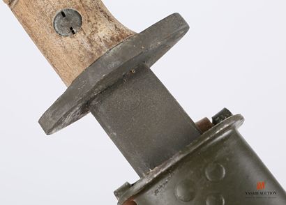 null "Legion dagger", from the transformation of an American bayonet model 1917,...