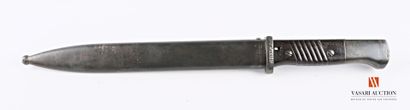 null MAUSER bayonet model 84/98, bronzed straight blade 24,9 cm, dated 39 on the...