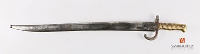 null Sabre-baïonnette CHASSEPOT modèle 1866, lame yatagan de 57,6 cm, marquée sur...