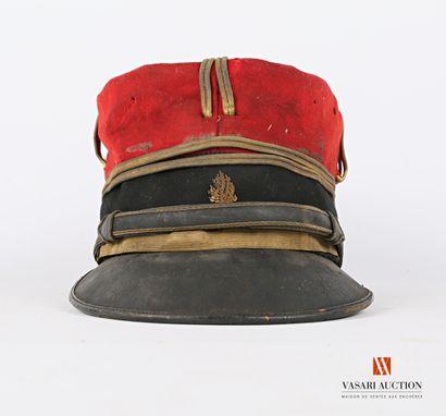 null Officer's kepi model 1884 (lieutenant), black headband with gold grenade and...