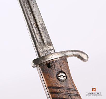 null MAUSER bayonet model S98, 52.2 cm straight blade, marked Simson & C° Suhl, wooden...