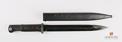 null MAUSER bayonet model 84/98 3rd type, straight blade of 25 cm, smooth wooden...