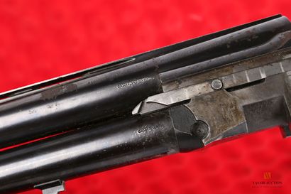 null FALCOR shotgun model n°980, Manufrance Saint-Etienne, 66 cm parachromed superimposed...