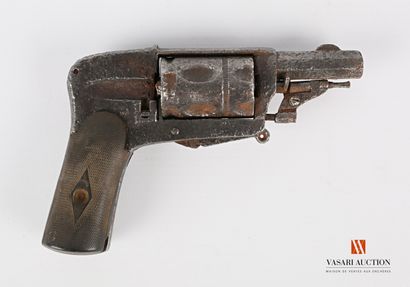 null Hammerless revolver type Velodog, five-chamber cylinder, folding trigger, broken...